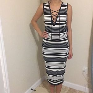 XOXO White & Black Skin Tight Dress Size Small